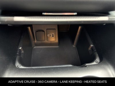 2025 Ford Explorer ST 400 HP & 4WD