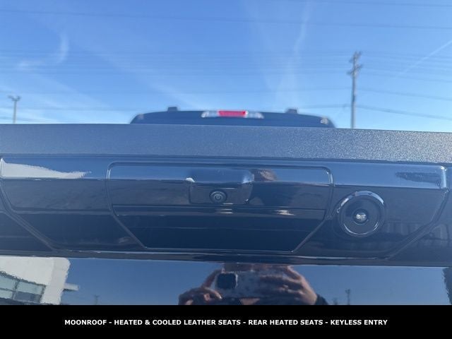 2023 Ford F-150 Lariat TWIN PANEL MOONROOF