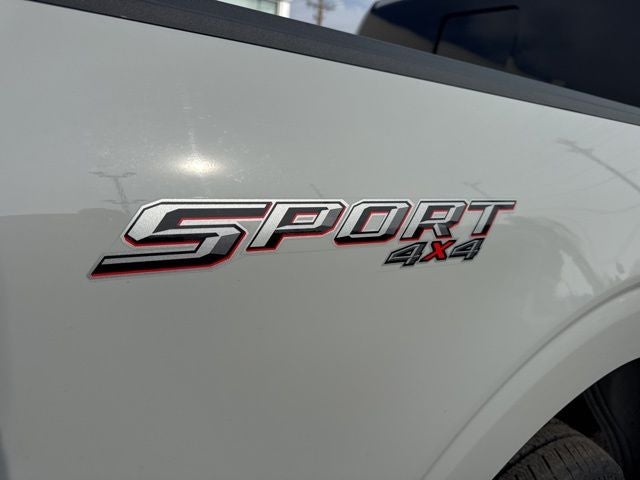 2023 Ford F-150 Lariat TWIN PANEL MOONROOF