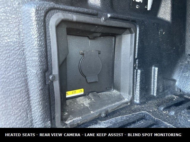 2022 Ford F-150 XLT 5.0 V8