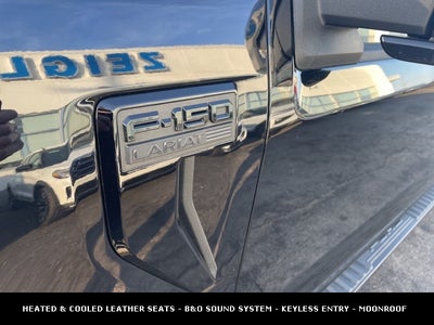 2023 Ford F-150 Lariat TWIN PANEL MOONROOF