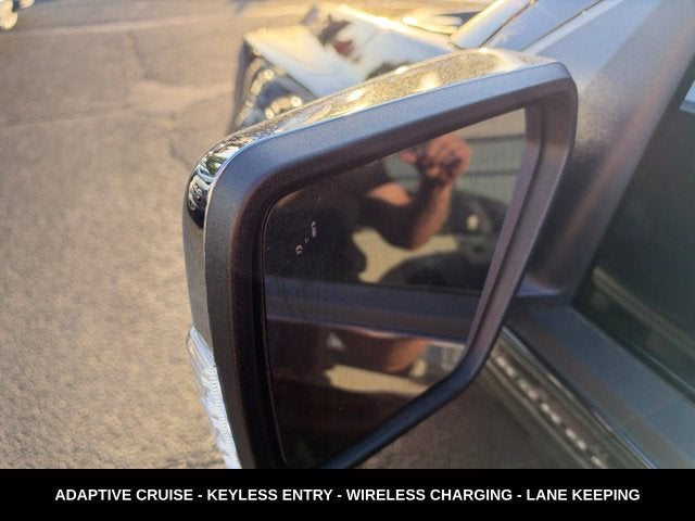 2024 Ford F-150 XLT TWIN PANEL MOONROOF