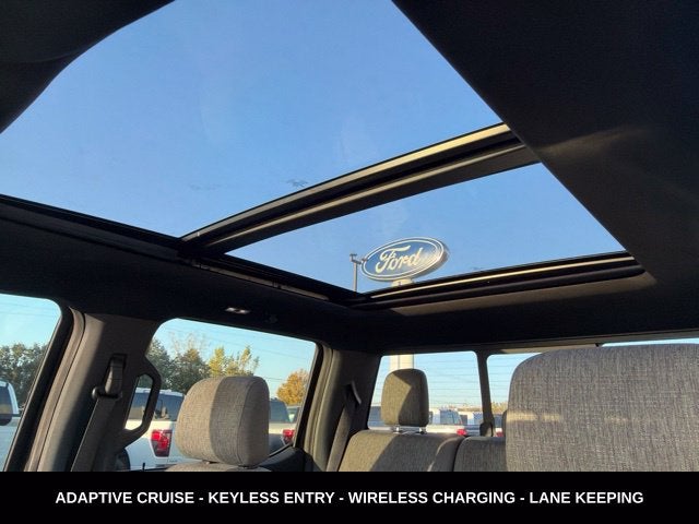2024 Ford F-150 XLT TWIN PANEL MOONROOF