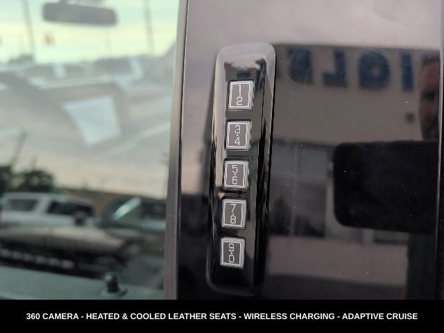 2024 Ford F-150 Lariat POWERBOOST MAX TOW