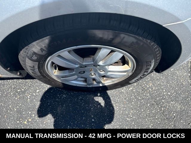 2012 Chevrolet Sonic 1LS MANUAL