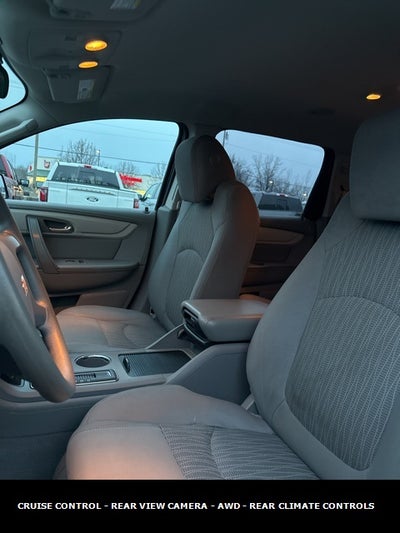 2017 Chevrolet Traverse LS AWD