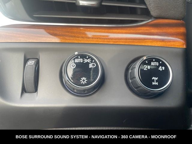 2015 Cadillac Escalade Luxury 6.2L V8