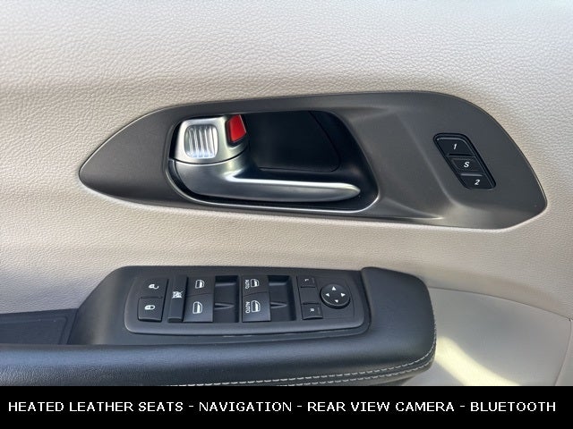 2023 Chrysler Pacifica Touring L STOW N GO SEATING