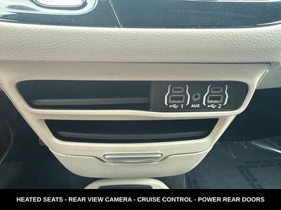 2024 Chrysler Pacifica Touring L STOW N GO SEATING