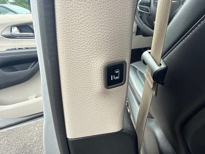 2024 Chrysler Pacifica Touring L STOW N GO SEATING