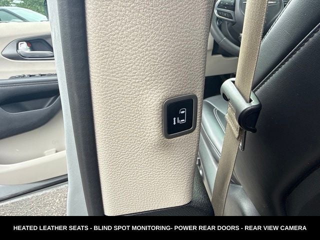2024 Chrysler Pacifica Touring L STOW N GO SEATING