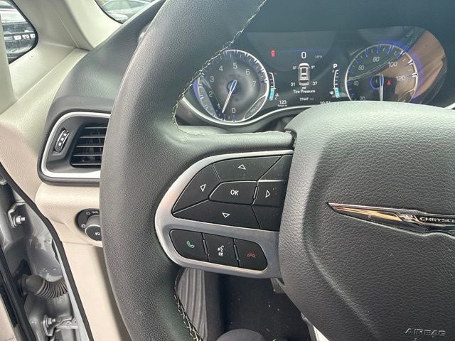 2024 Chrysler Pacifica Touring L STOW N GO SEATING
