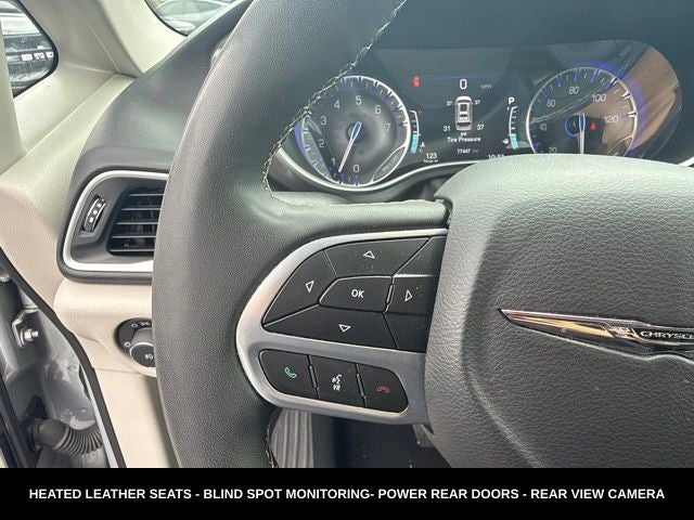 2024 Chrysler Pacifica Touring L STOW N GO SEATING