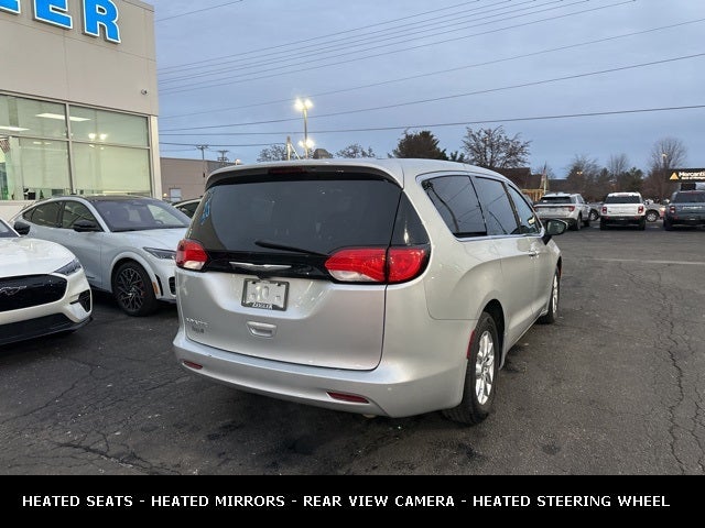 2023 Chrysler Voyager LX STOW N GO SEATING