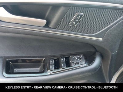 2020 Ford Edge SEL AWD LOCAL TRADE