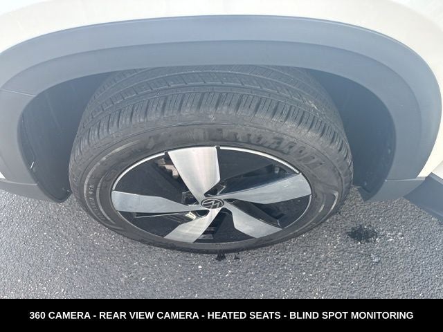 2025 Volkswagen Taos 1.5T S GREAT FUEL ECONOMY