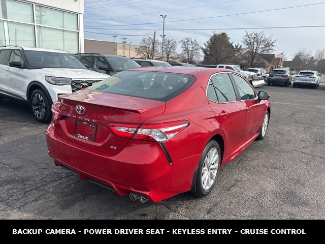 2020 Toyota Camry SE 39 MPG