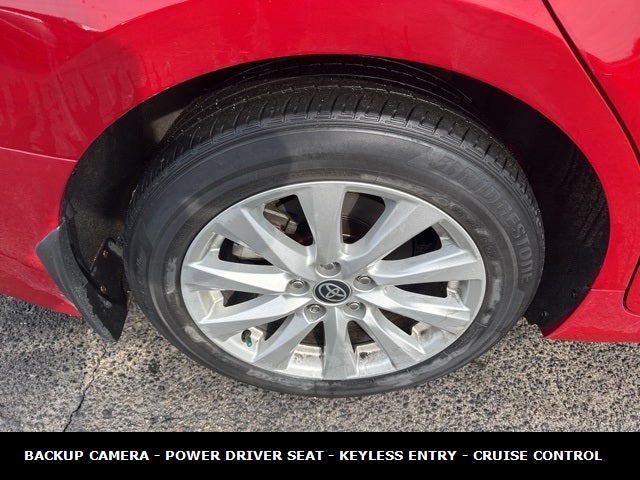 2020 Toyota Camry SE 39 MPG