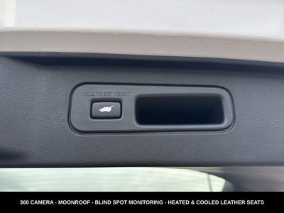 2023 Honda Pilot Elite AWD