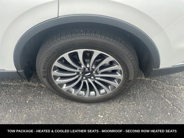 2023 Lincoln Aviator Standard PANORAMIC ROOF