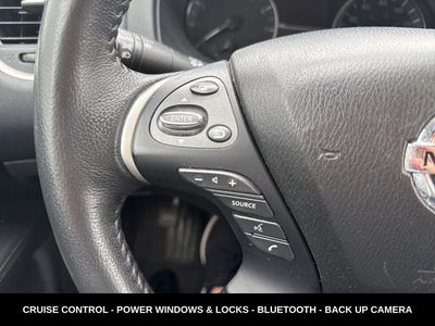 2020 Nissan Pathfinder SV LOCAL TRADE