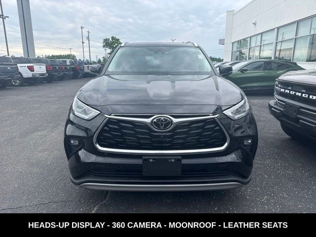 2026 Toyota Highlander Hybrid Platinum