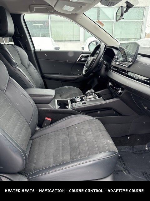 2024 Mitsubishi Outlander SE TECH PACK