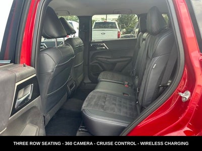 2024 Mitsubishi Outlander SE 3RD ROW