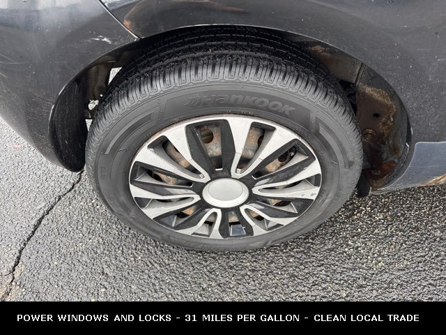 2008 Toyota Yaris LOCAL TRADE