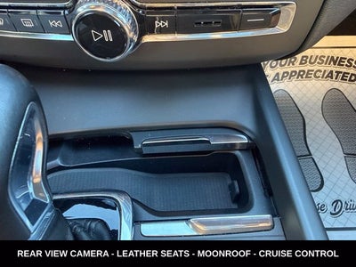 2020 Volvo XC60 T5 Momentum AWD