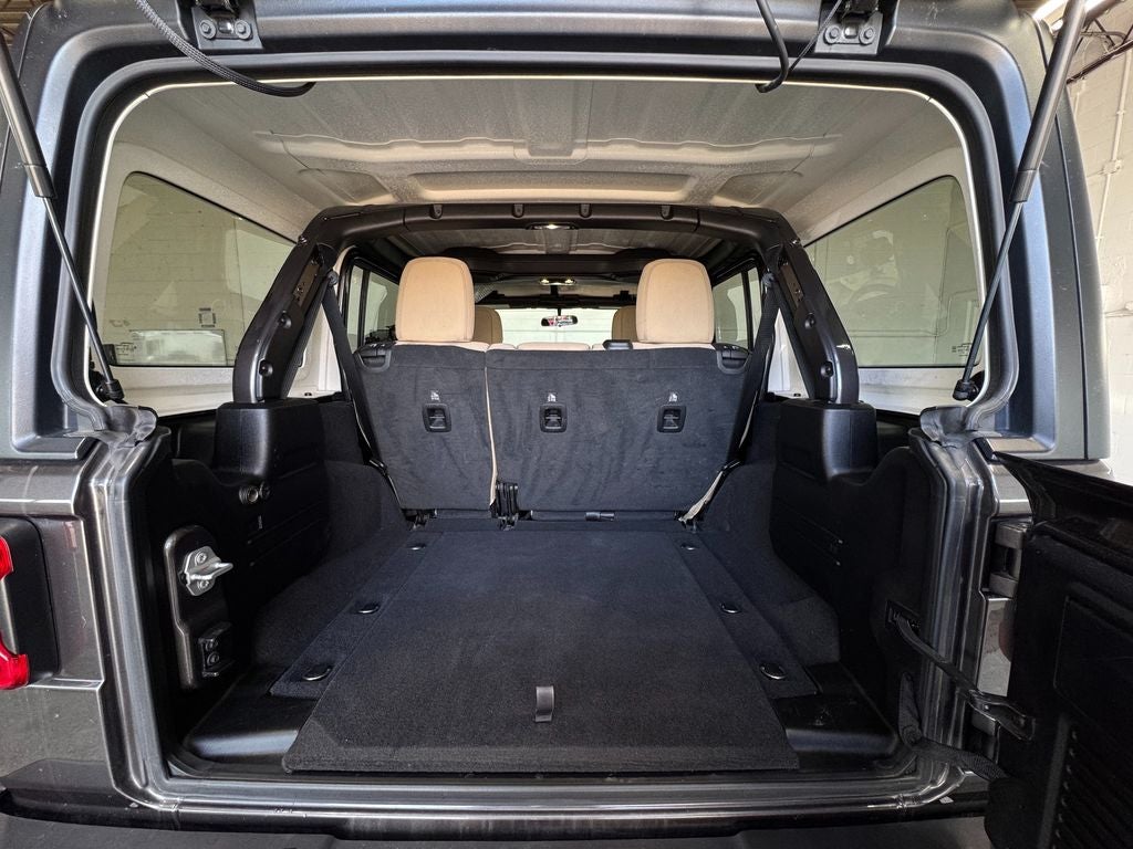 2021 Jeep Wrangler Unlimited Sahara Cold Weather Group
