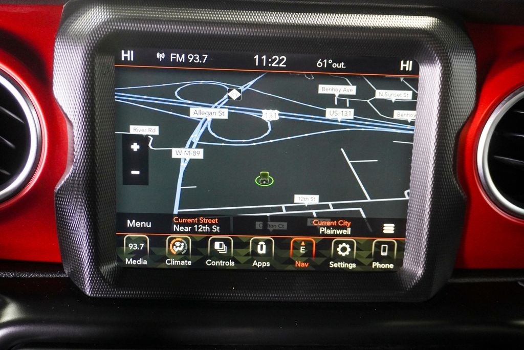2023 Jeep Wrangler Rubicon Navigation System & ParkView Rear Back-Up Camera