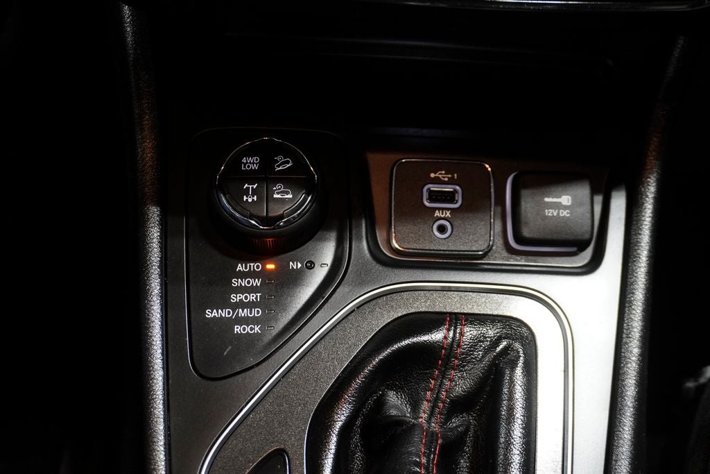 2020 Jeep Cherokee Trailhawk