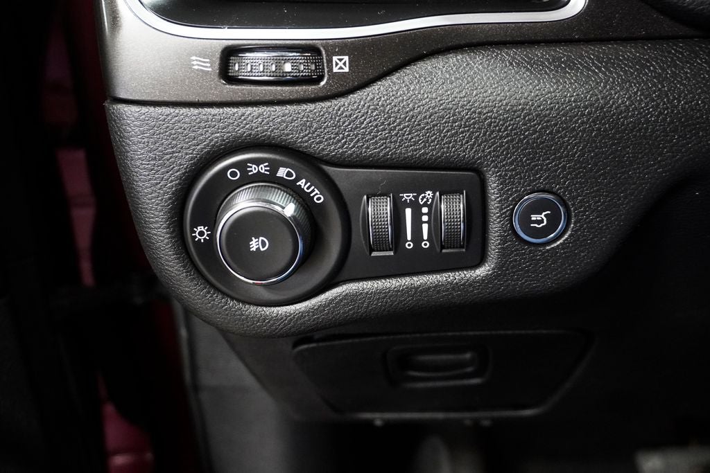 2020 Jeep Cherokee Trailhawk