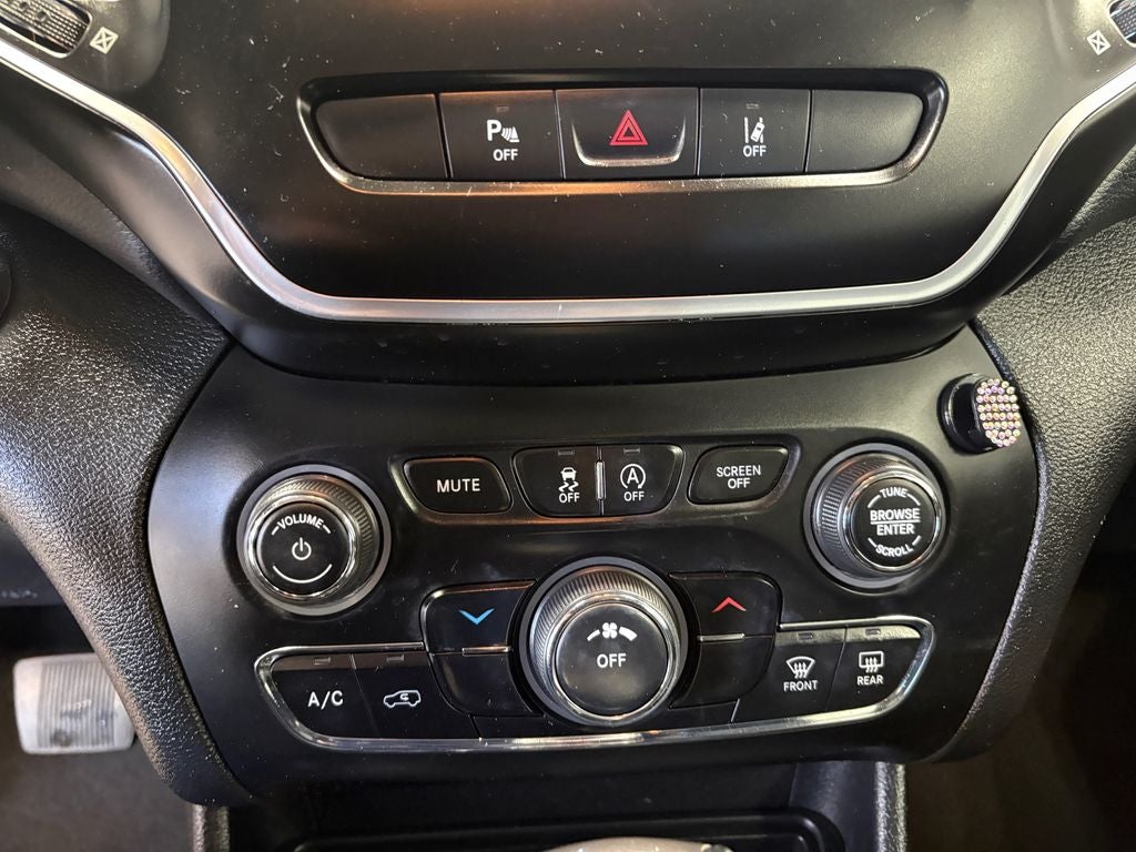 2021 Jeep Cherokee Latitude Lux ParkView Rear Back-Up Camera