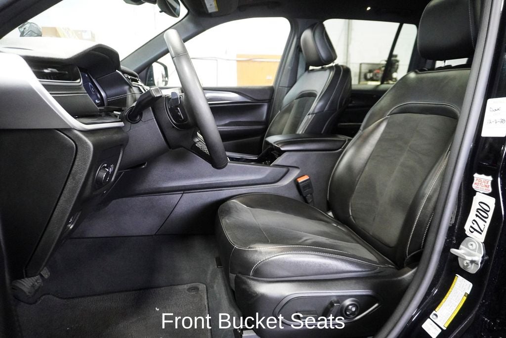 2023 Jeep Grand Cherokee Altitude X Power Sunroof & Capri Leatherette/Suede Seats