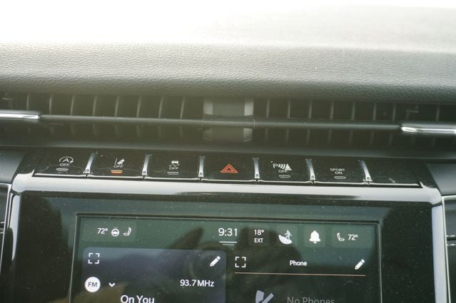 2023 Jeep Grand Cherokee Altitude X Power Sunroof & Back-Up Camera