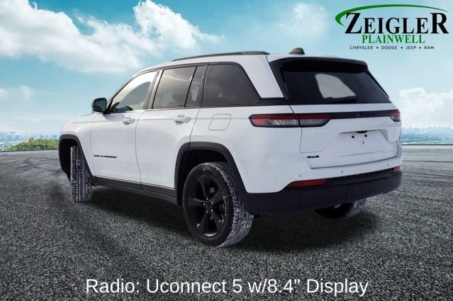 2023 Jeep Grand Cherokee Altitude X Power Sunroof & ParkView Rear Back-Up Camera