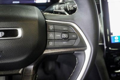 2024 Jeep Grand Cherokee Limited Dual-Pane Panoramic Sunroof & Navigation System