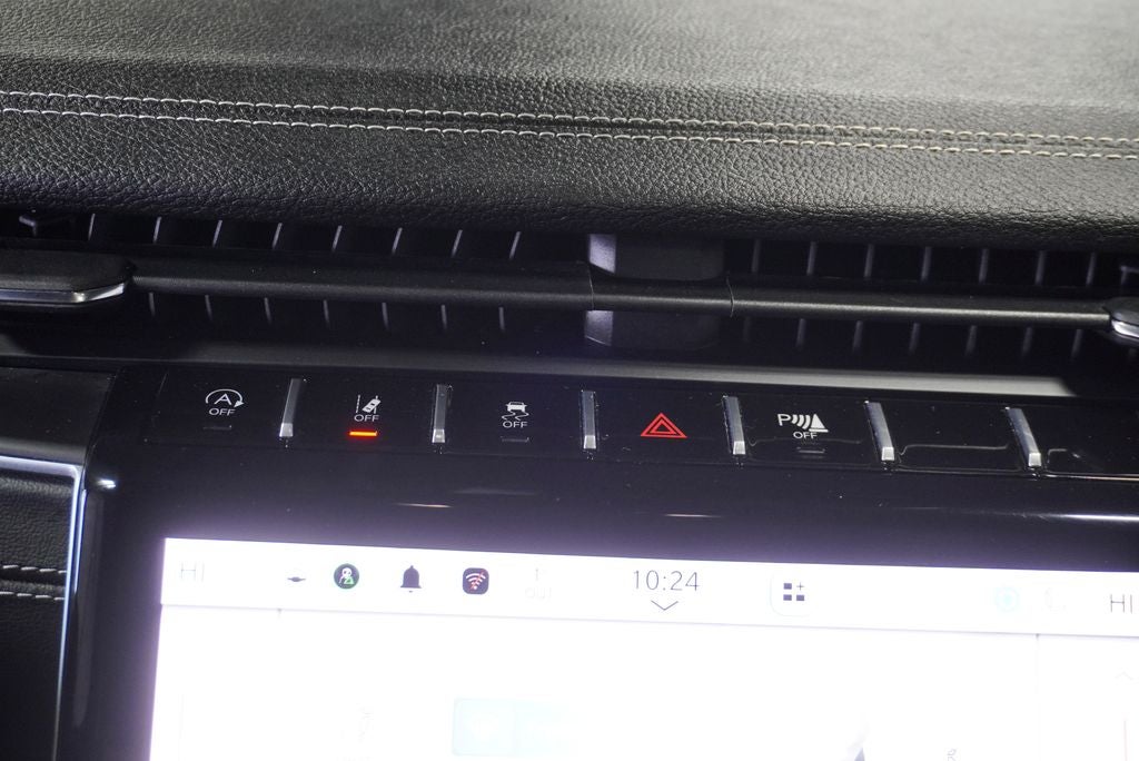 2024 Jeep Grand Cherokee Limited Navigation System & Dual-Pane Panoramic Sunroof