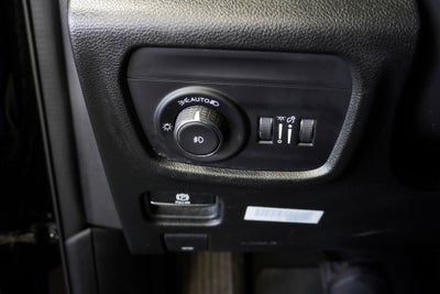 2024 Jeep Grand Cherokee Limited Navigation System & Dual-Pane Panoramic Sunroof