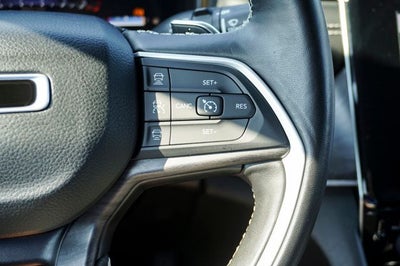 2022 Jeep Grand Cherokee L Limited Apple CarPlay & Google Android Auto