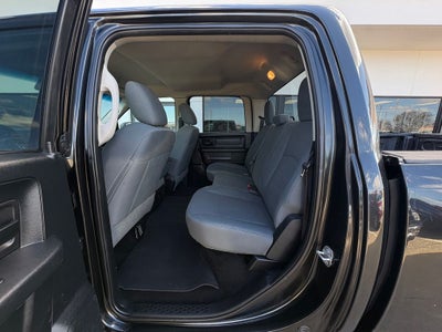 2017 RAM 1500 Tradesman Integrated Voice Command w/Bluetooth