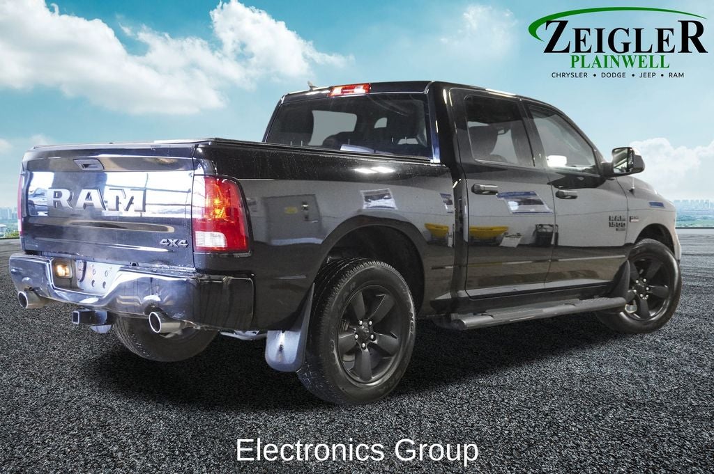 2019 RAM 1500 Classic Express ParkView Rear Back-Up Camera & Integrated Voice Co