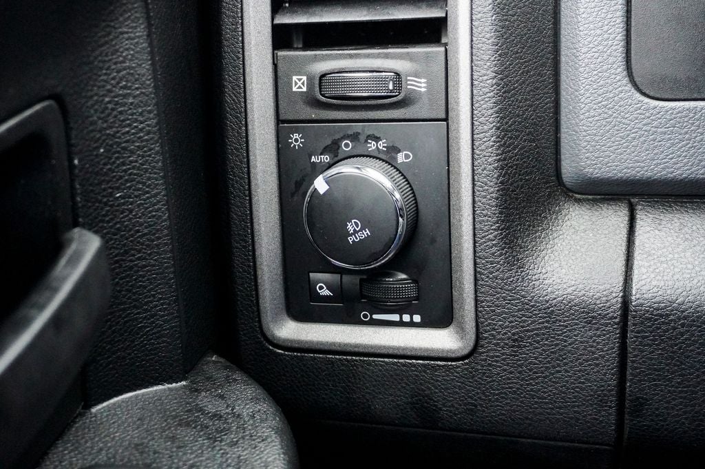 2019 RAM 1500 Classic Express Black Out Package with Rear Back-Up Camera