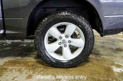 2023 RAM 1500 Classic SLT ParkView Rear Back-Up Camera & Apple CarPlay