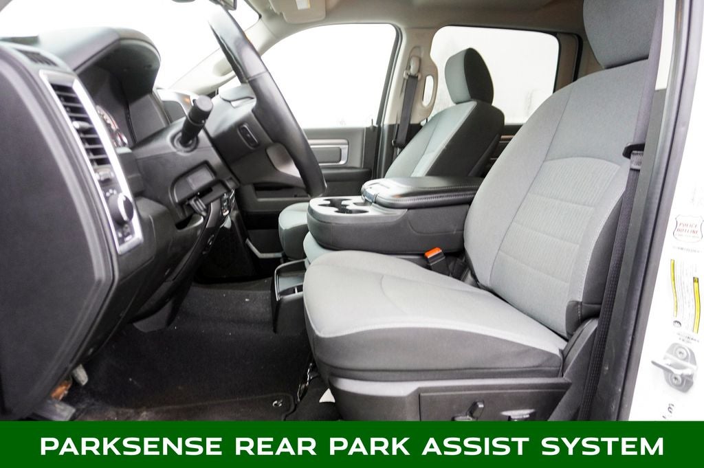 2022 RAM 1500 Classic SLT ParkView Rear Back-Up Camera &Integrated Voice Com