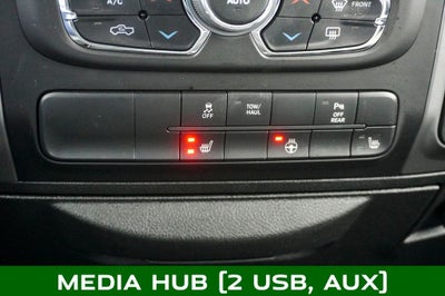 2022 RAM 1500 Classic SLT ParkView Rear Back-Up Camera &Integrated Voice Com