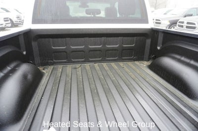 2022 RAM 1500 Classic SLT ParkView Rear Back-Up Camera &Integrated Voice Com