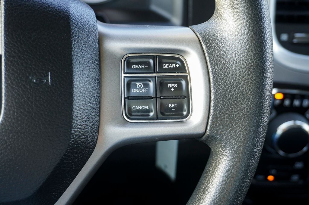 2023 RAM 1500 Classic SLT Integrated Voice Command w/Bluetooth & ParkView Re